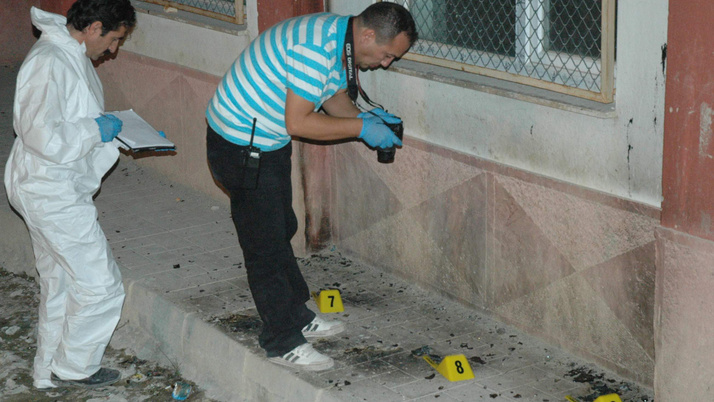 Van'da iftar çadırına molotoflu saldırı