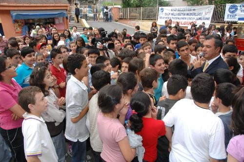 Eyüp'te tüm okullar gıcır gıcır