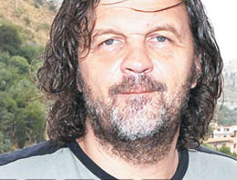 Antalya'ya Kusturica öfkesi yağdı