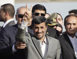 Ahmedinejad İsrail'i taşlayacak!