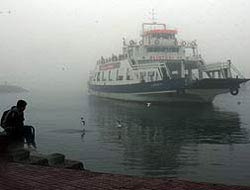 Çanakkale'de deniz trafiği durdu