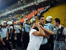 Derbi maçındaki olaylara ceza geldi