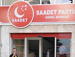 Saadet'in merkezinde paket paniği