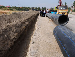 Van'da yeni içme suyu hattı döşeniyor