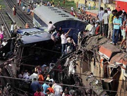 Ukrayna'da savaş gibi trafik kazası