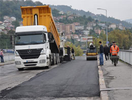 Zonguldak'a 500 ton asfalt döküldü